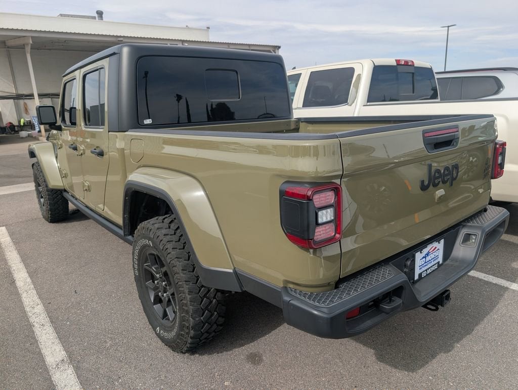 2025 Jeep Gladiator Willys