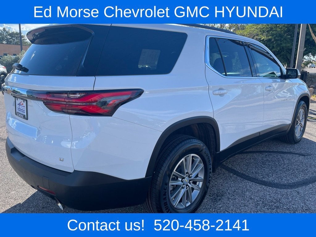2023 Chevrolet Traverse LT Cloth
