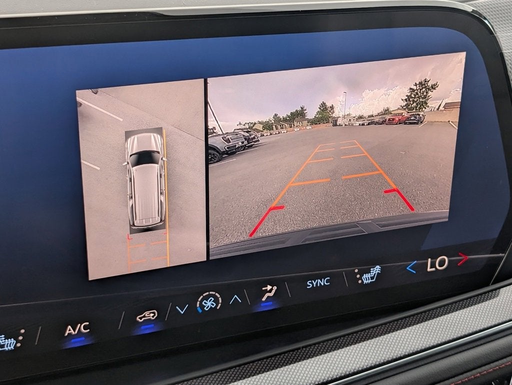 2025 Chevrolet Suburban RST