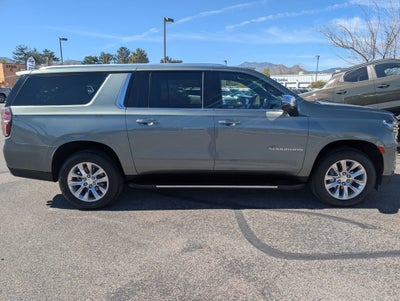 2023 Chevrolet Suburban Premier