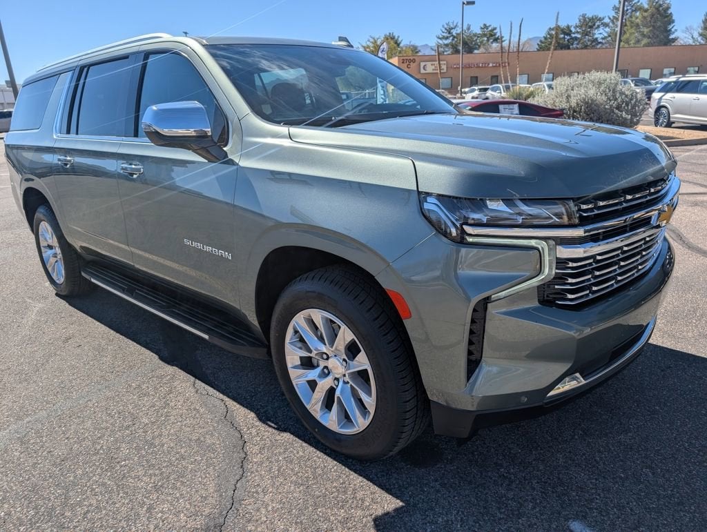 2023 Chevrolet Suburban Premier