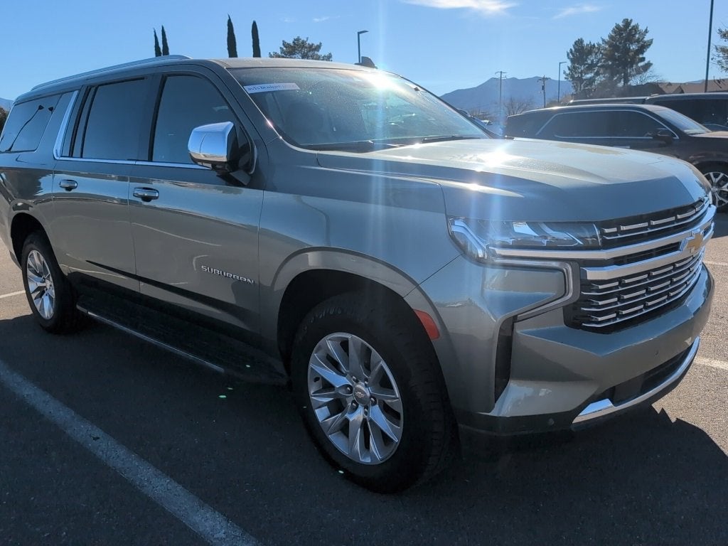 2023 Chevrolet Suburban Premier