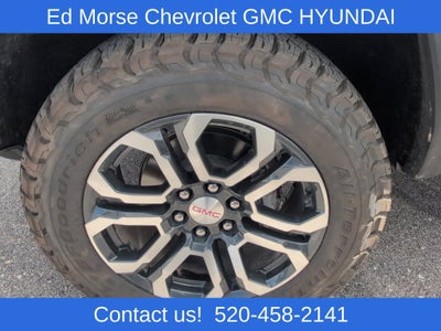 2023 GMC Canyon 4WD AT4
