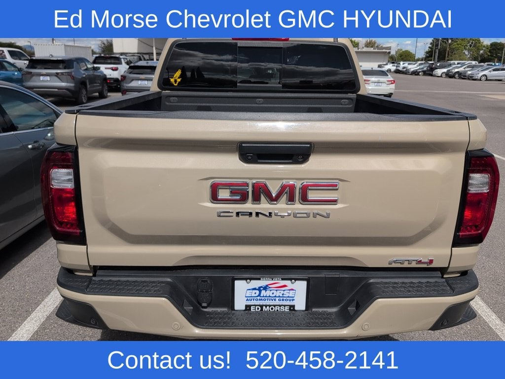 2023 GMC Canyon 4WD AT4
