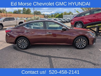 2025 Nissan Altima SV