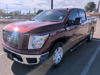 2019 Nissan TITAN SV
