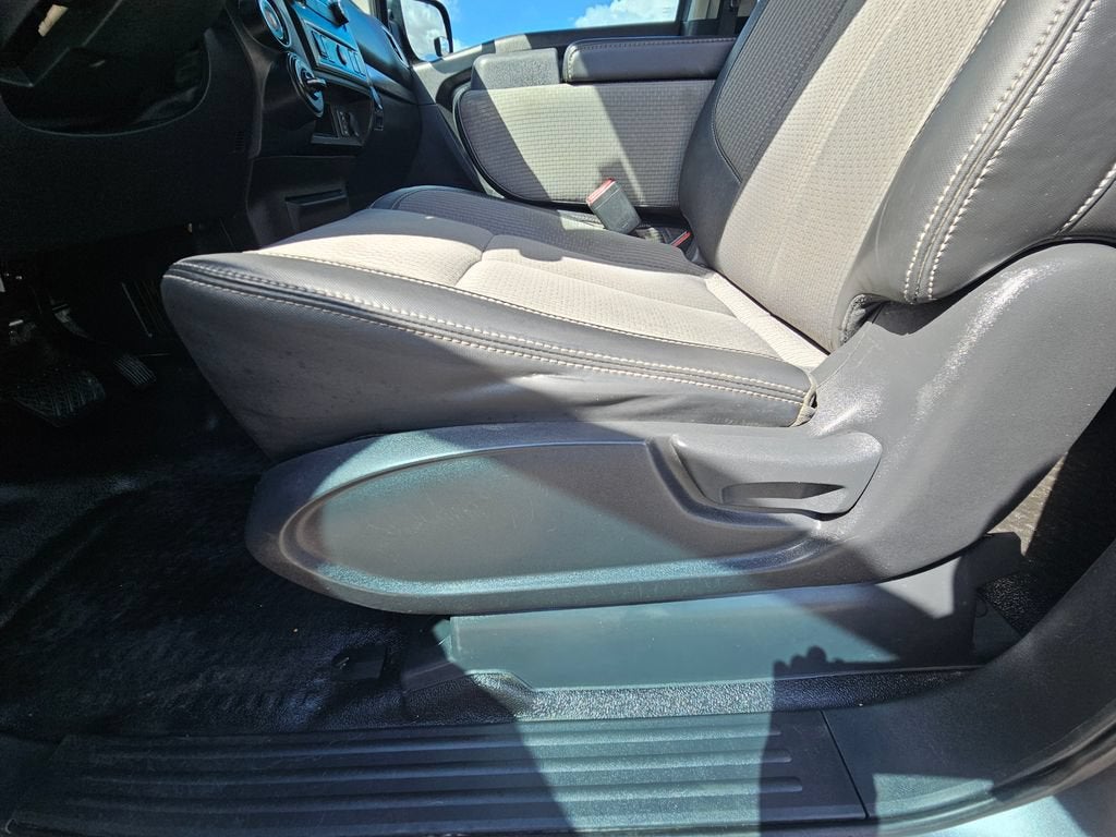 2018 Nissan TITAN XD S Gas