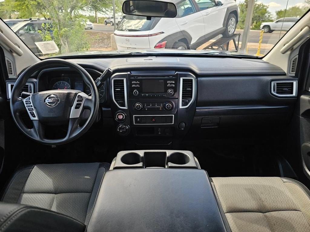 2018 Nissan TITAN XD S Gas