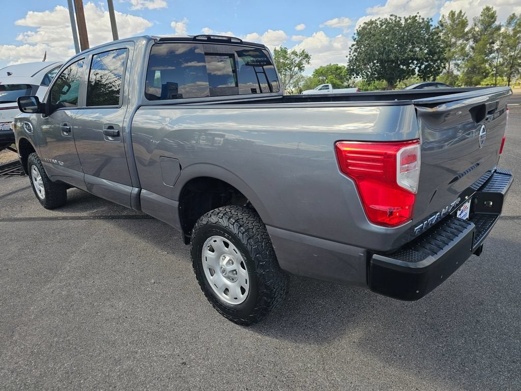 2018 Nissan TITAN XD S Gas