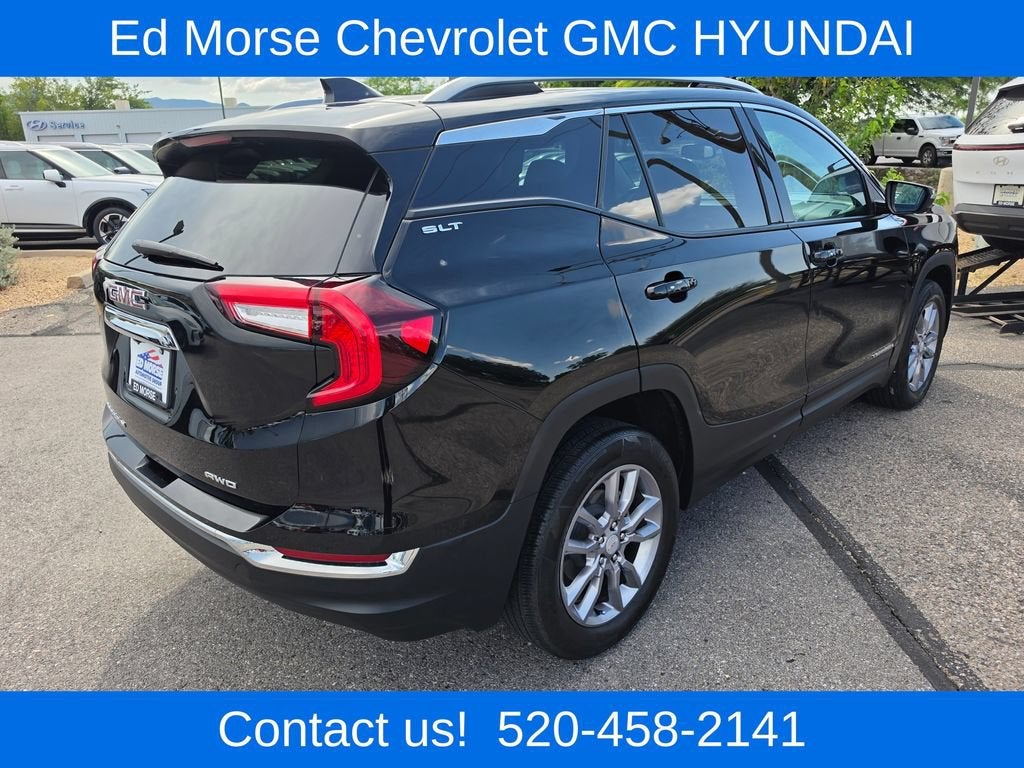 2024 GMC Terrain SLT