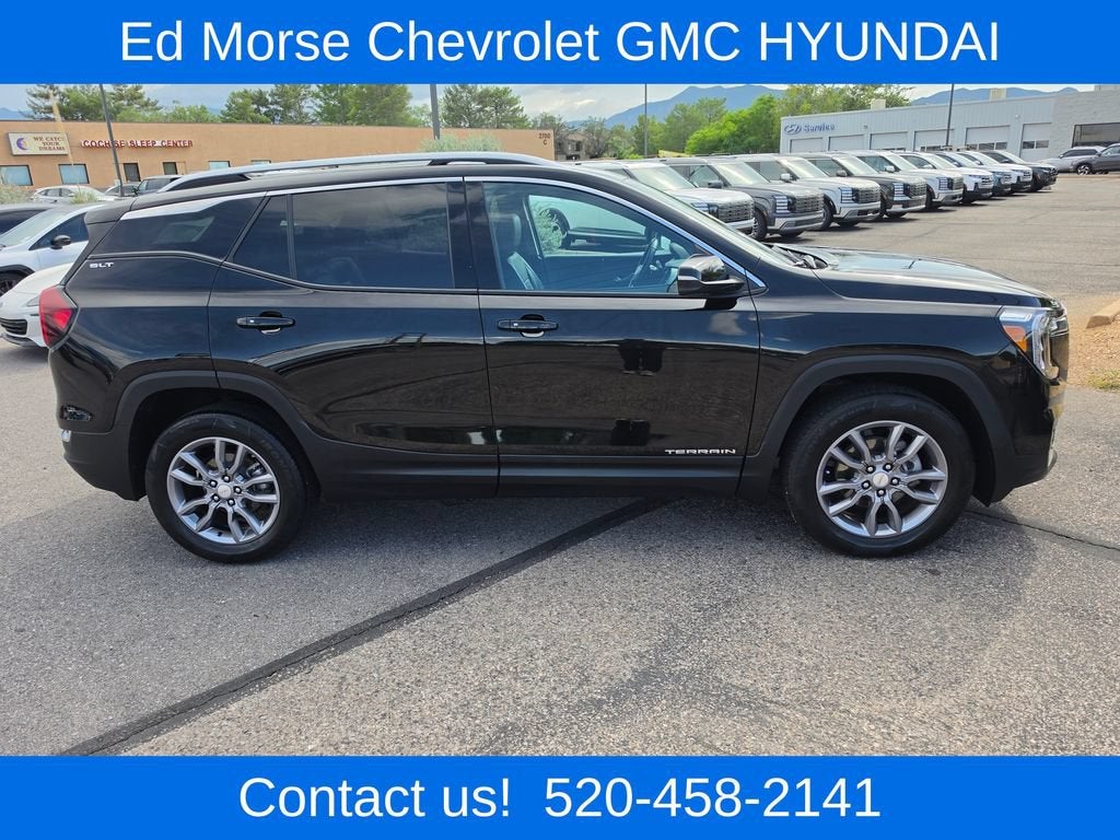 2024 GMC Terrain SLT