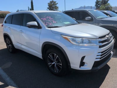 2018 Toyota Highlander LE