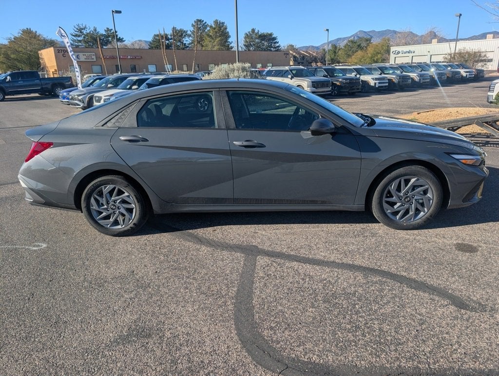2025 Hyundai Elantra Hybrid Blue