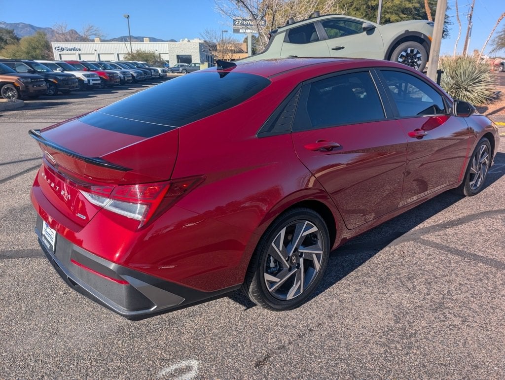 2025 Hyundai Elantra Hybrid SEL Sport