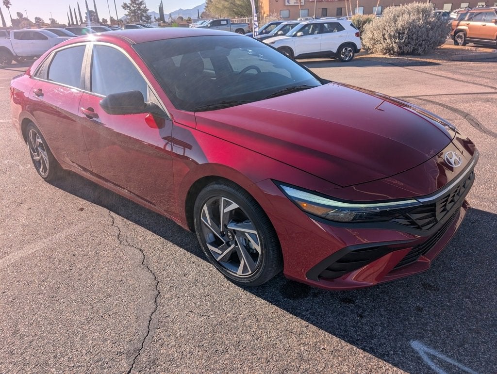 2025 Hyundai Elantra Hybrid SEL Sport