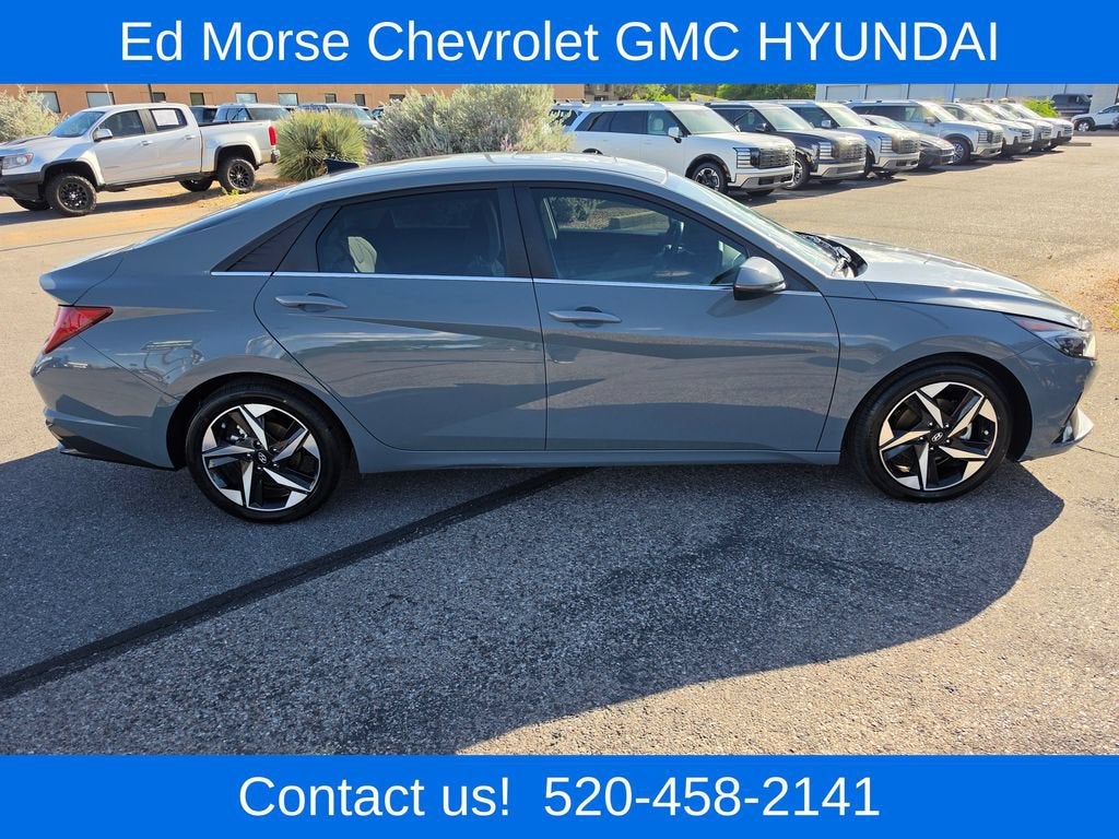 2022 Hyundai Elantra Limited