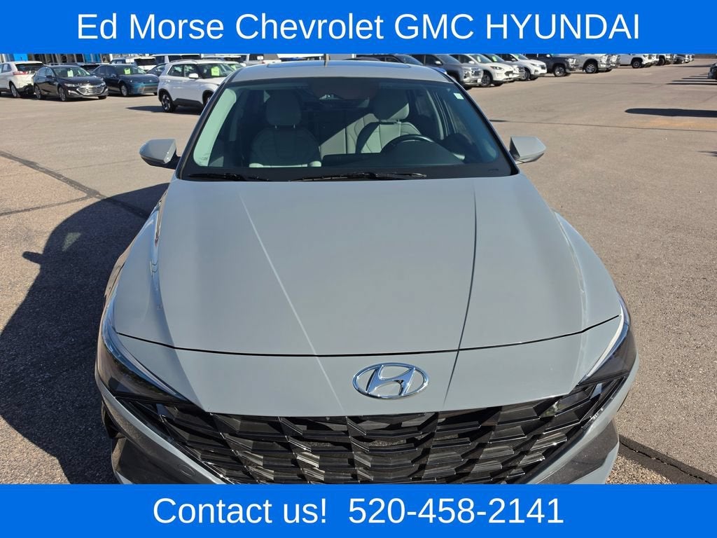 2022 Hyundai Elantra Limited