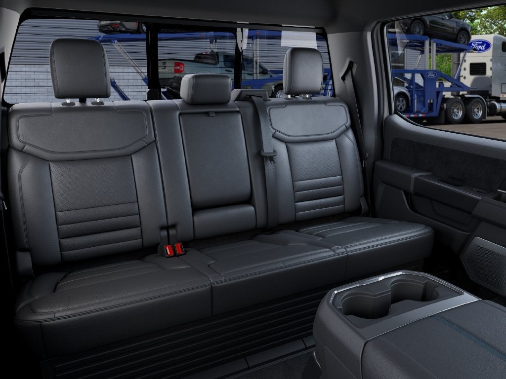 2027 Ford F-350SD Platinum