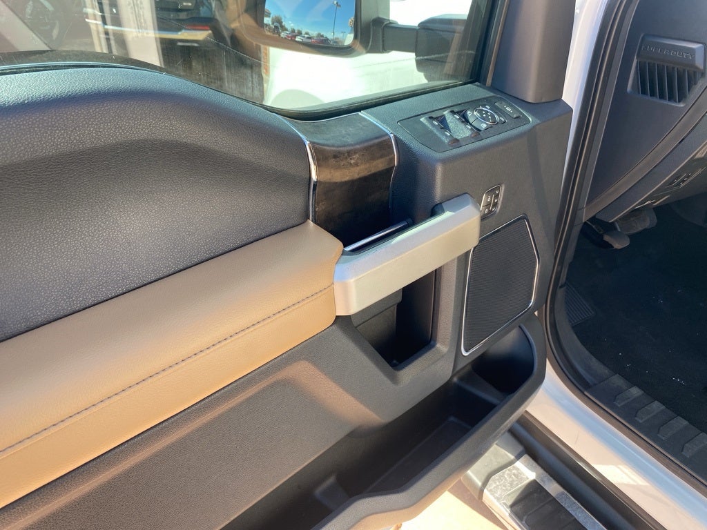 2022 Ford F-350SD Lariat