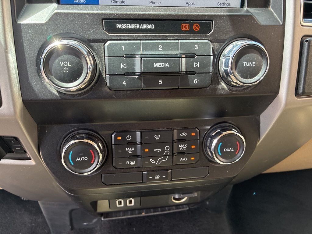 2019 Ford F-350SD Lariat