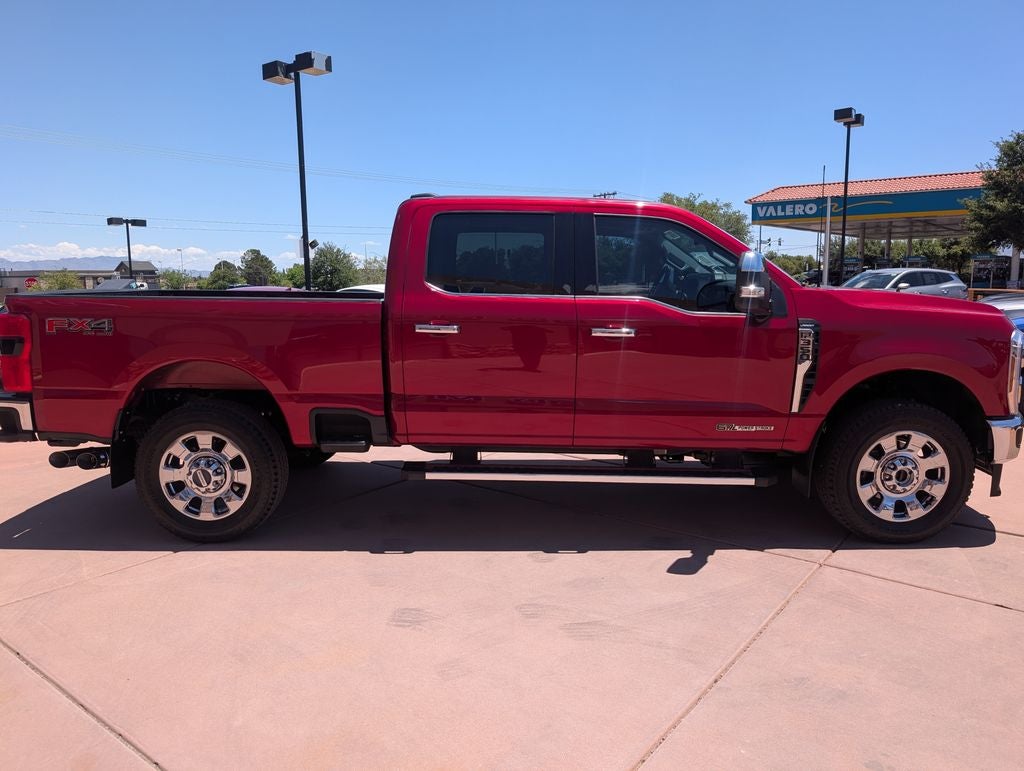 2026 Ford F-350SD Lariat