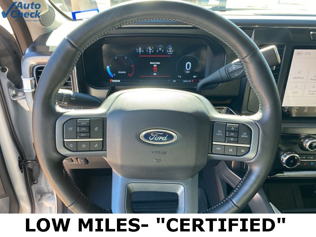 2024 Ford F-350SD Lariat DRW