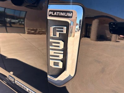 2017 Ford F-350SD Platinum DRW