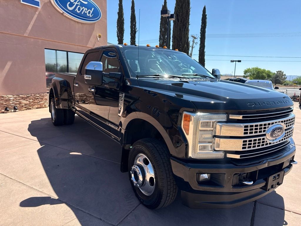 2017 Ford F-350SD Platinum DRW
