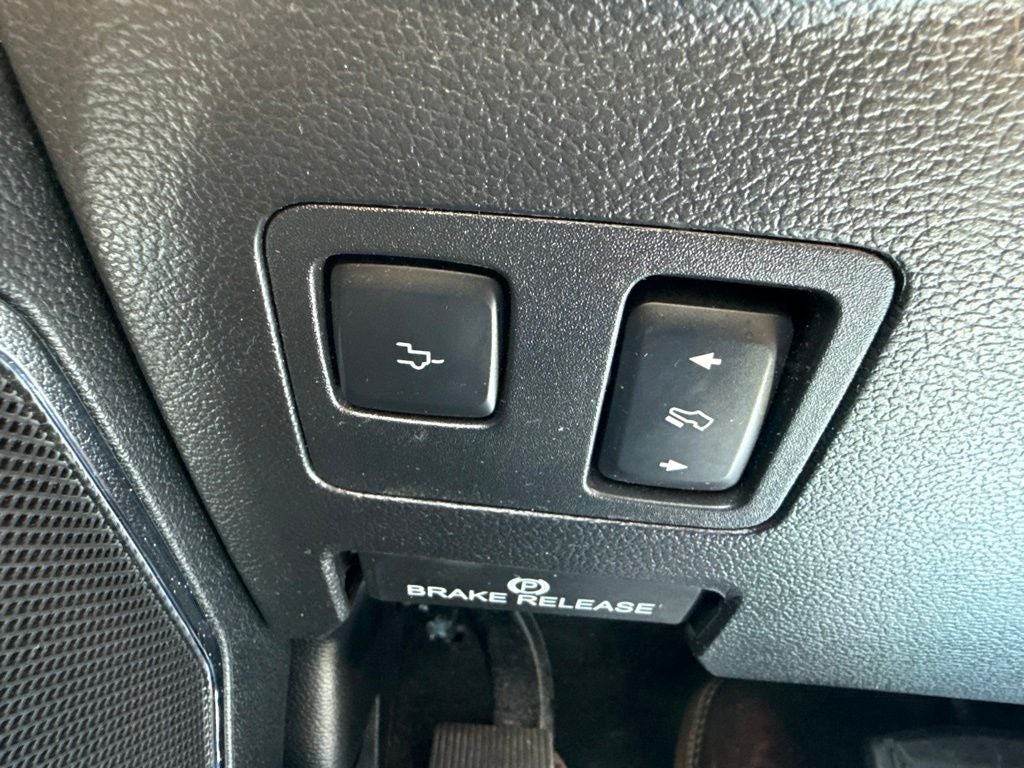 2017 Ford F-350SD Platinum DRW