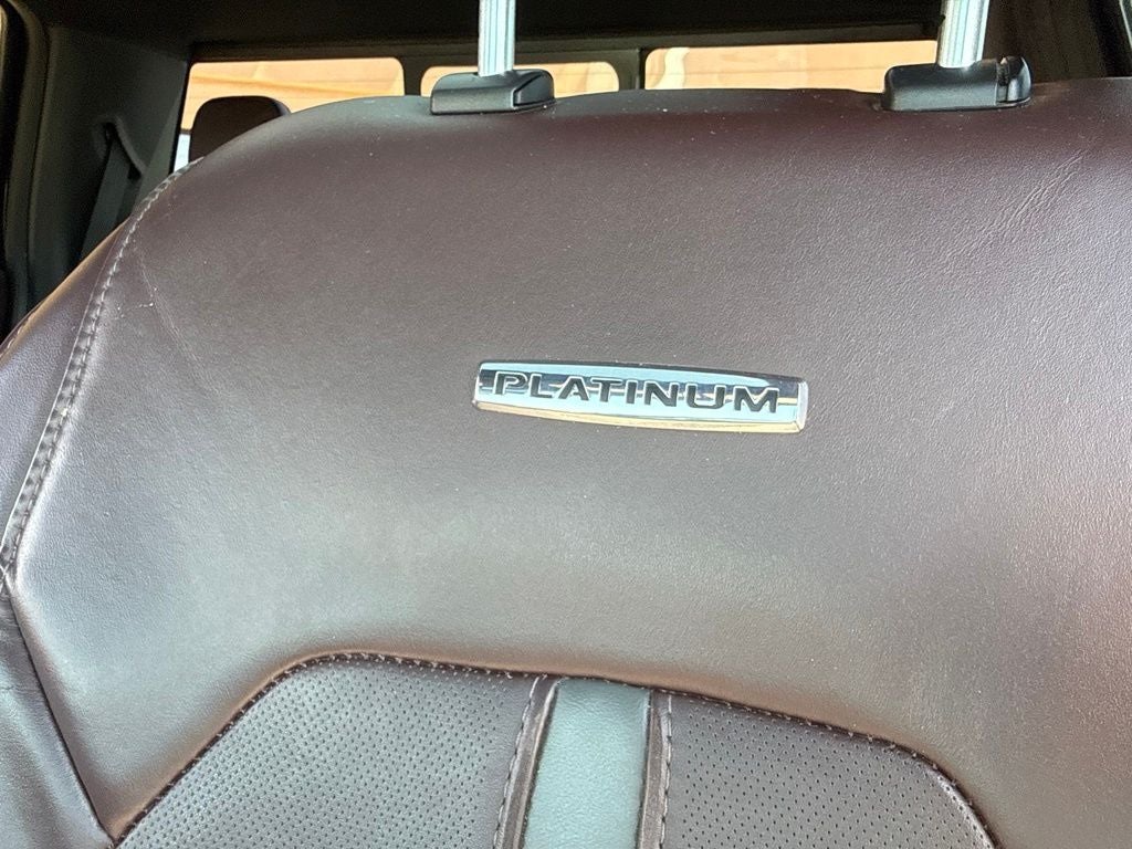2017 Ford F-350SD Platinum DRW