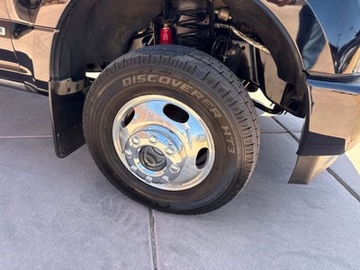 2017 Ford F-350SD Platinum DRW