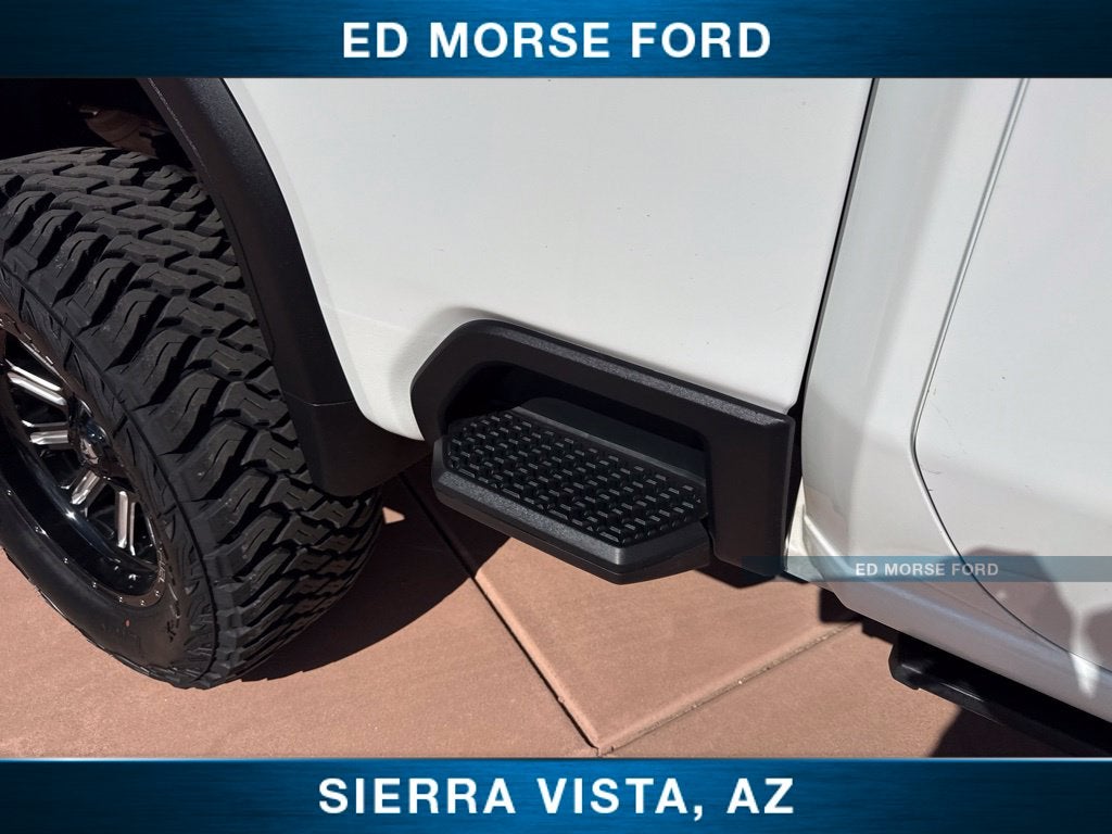 2023 GMC Sierra 2500HD SLT
