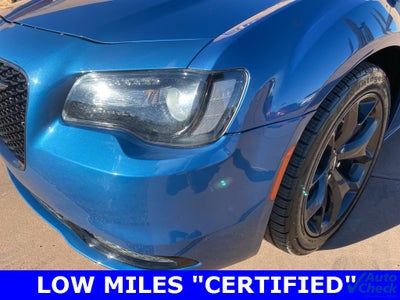 2021 Chrysler 300 Touring