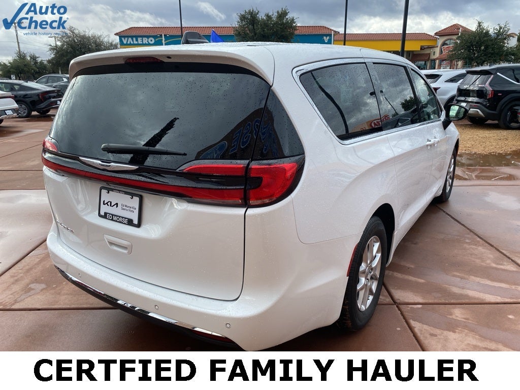 2024 Chrysler Pacifica Touring L