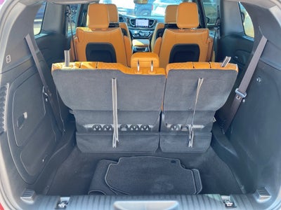 2023 Chrysler Pacifica Hybrid Pinnacle