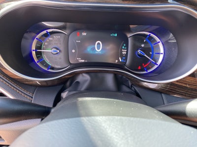 2023 Chrysler Pacifica Hybrid Pinnacle