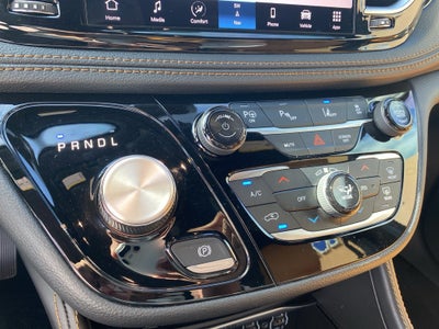 2023 Chrysler Pacifica Hybrid Pinnacle