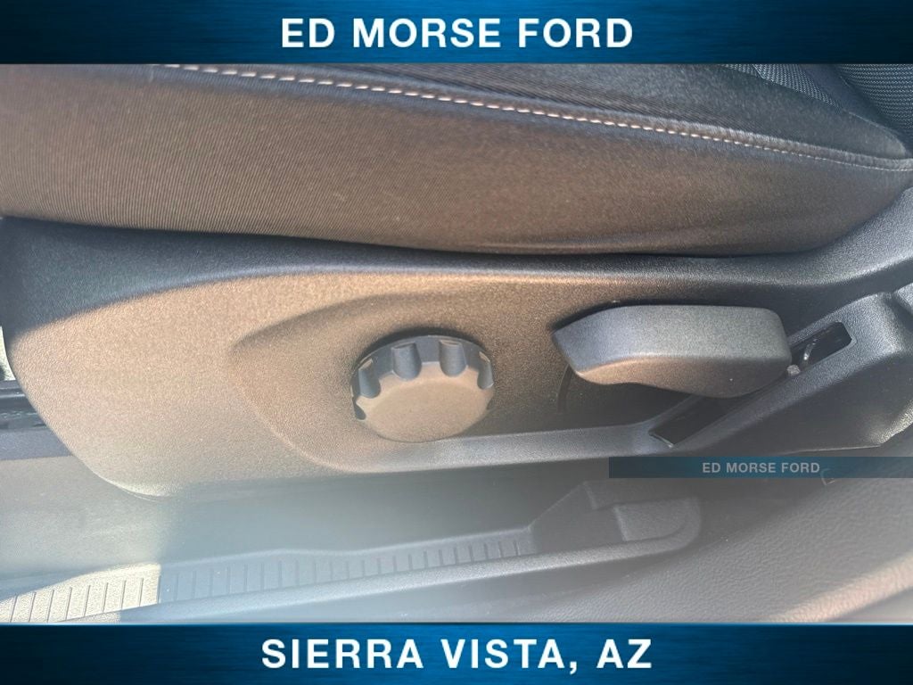 2023 Ford Edge SE