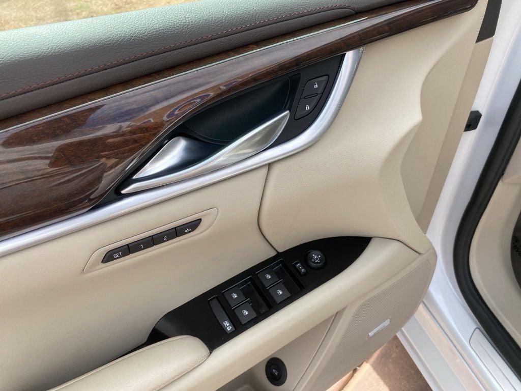 2017 Cadillac XTS Luxury