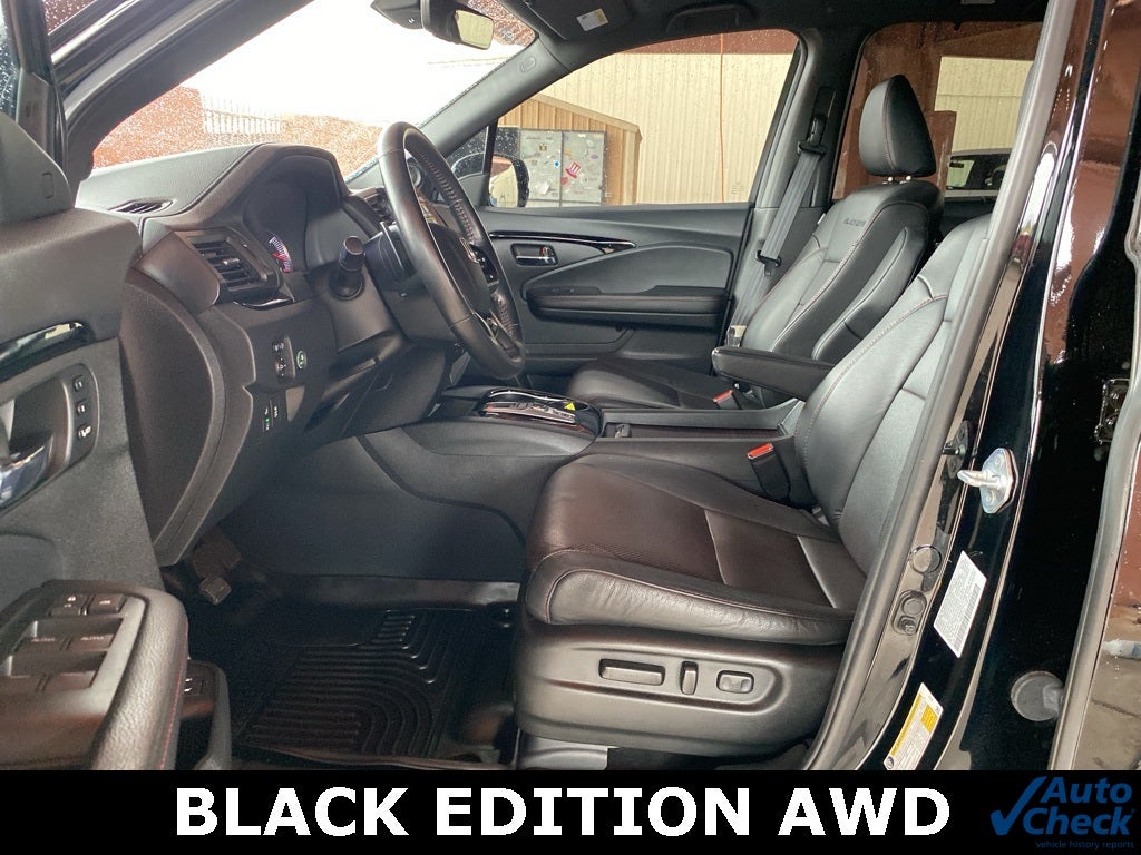 2022 Honda Pilot Black Edition