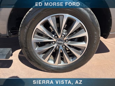 2015 Lincoln Navigator Base