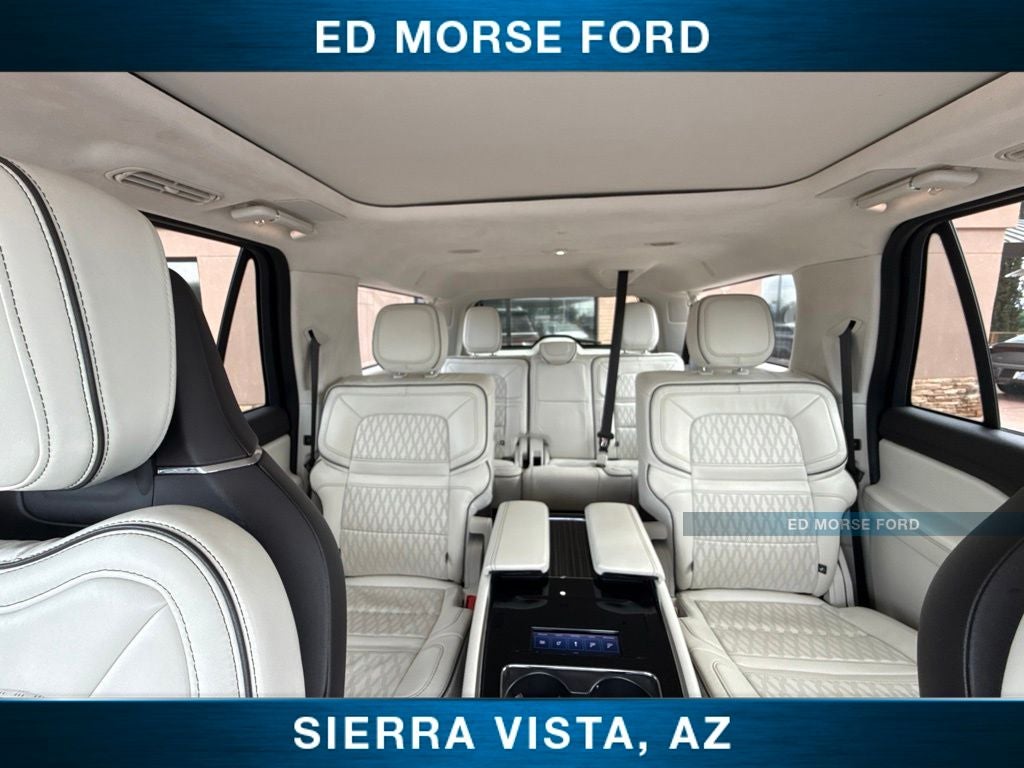 2023 Lincoln Navigator L Black Label