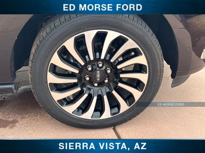 2023 Lincoln Navigator L Black Label