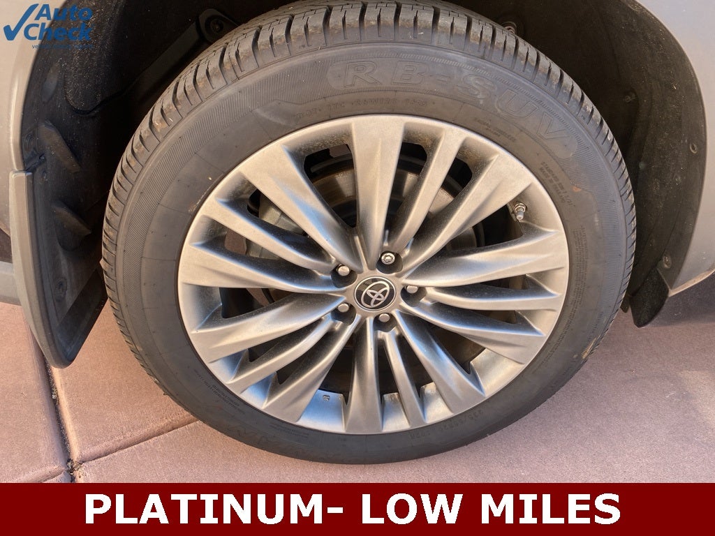 2022 Toyota Highlander Platinum