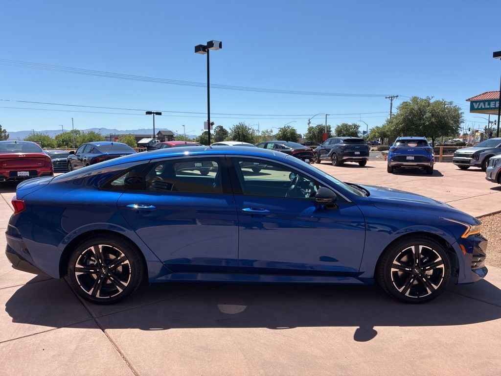 2022 Kia K5 GT-Line