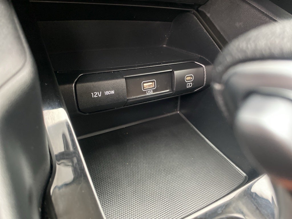 2023 Kia Telluride LX