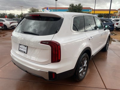 2023 Kia Telluride LX