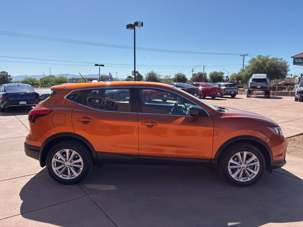 2017 Nissan Rogue Sport S