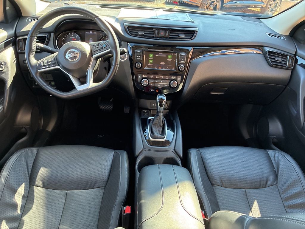 2022 Nissan Rogue Sport SL