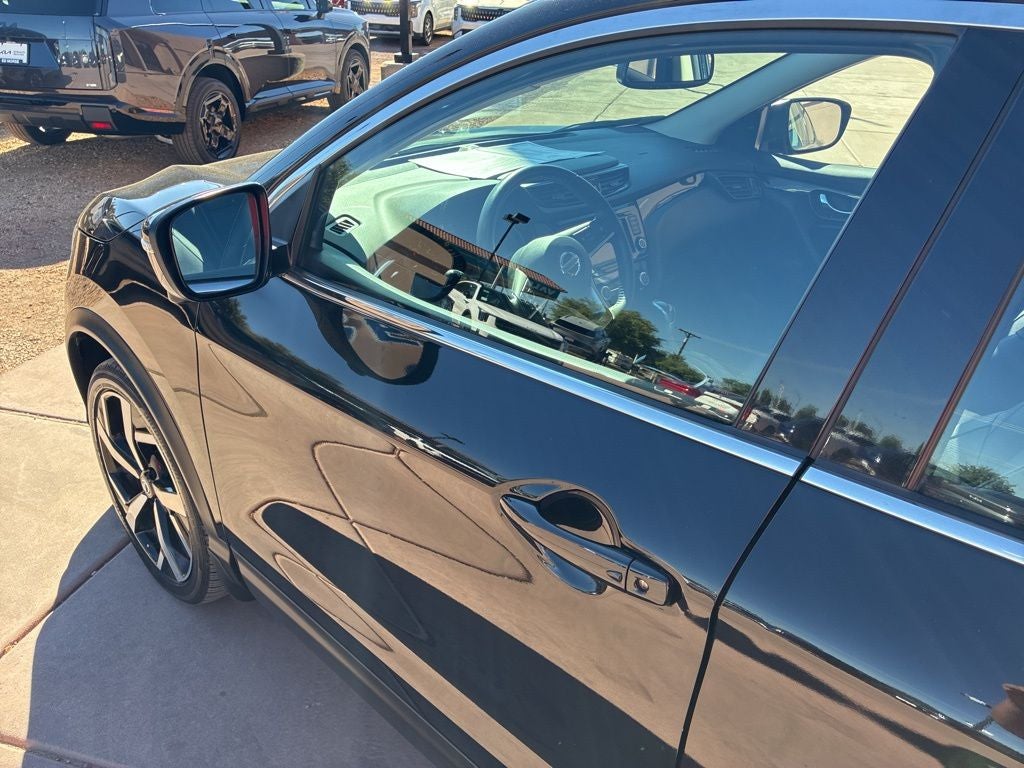 2022 Nissan Rogue Sport SL